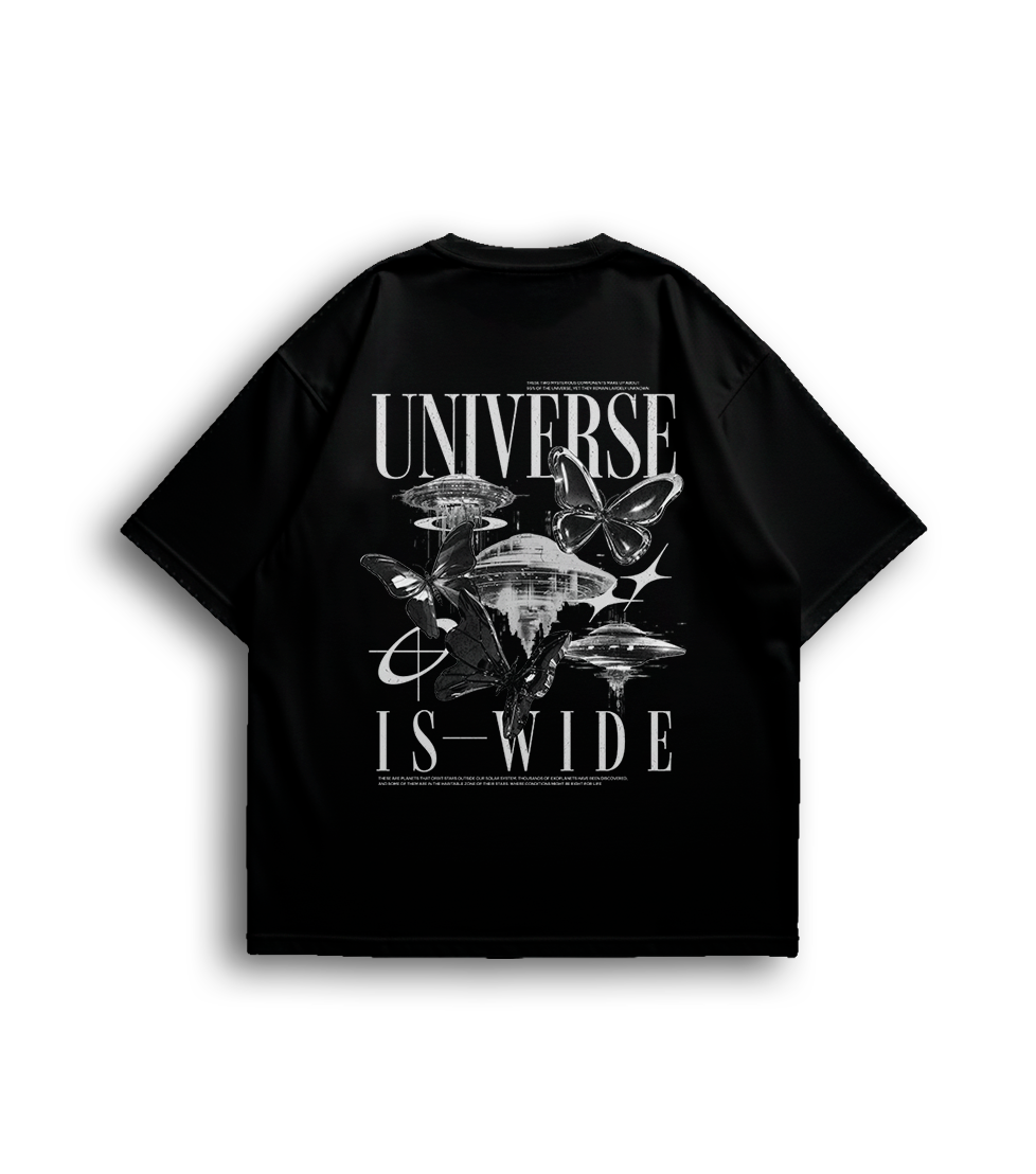 Camiseta Oversized Universe Is Feminino